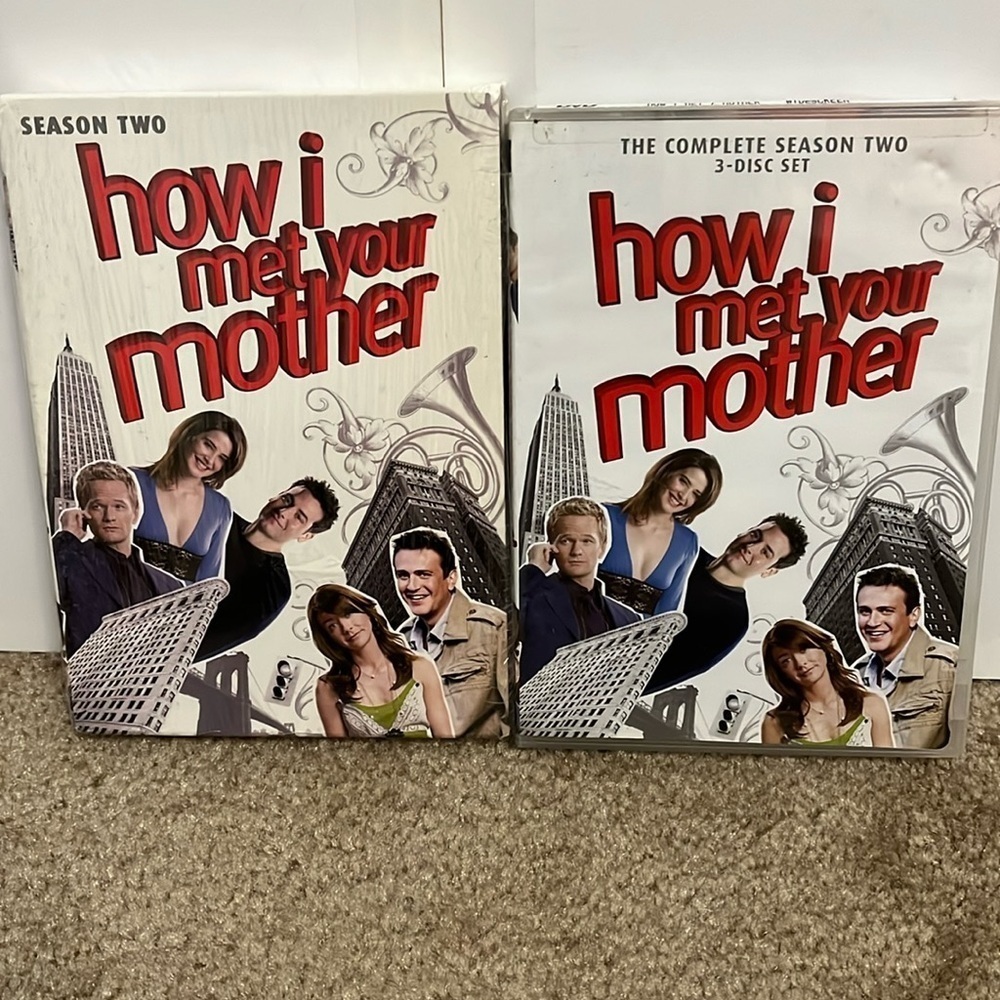 New in box How I Met Your Mother season 2 DVDs complete set